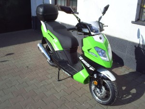 skuter ZIPP Quantum R euro4 -  125 cc