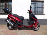 skuter Zipp Quantum 125